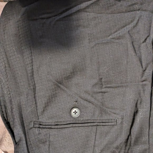 Calvin Klein Suit (2 Pcs) - Picture 6 of 6